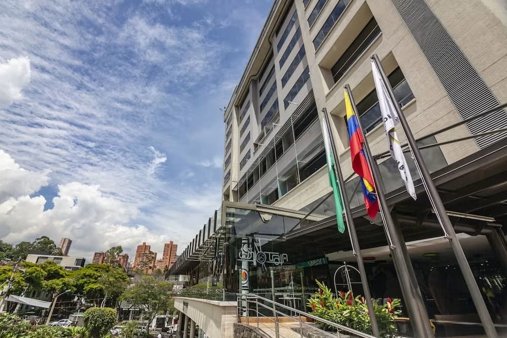 Diez Hotel Categoría Colombia
