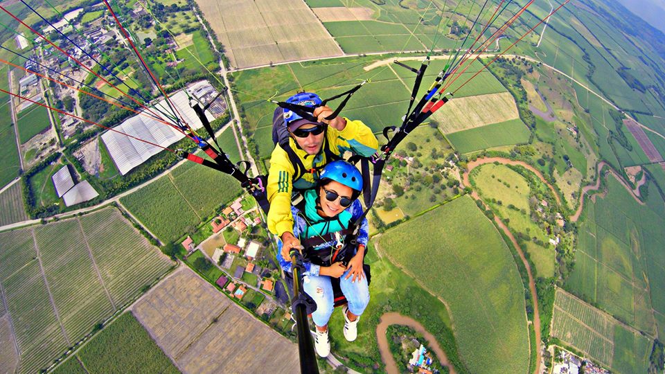 Paragliding Flight Eje Cafetero