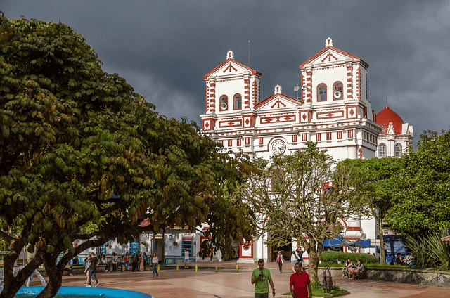 colombia, guatape, tourism