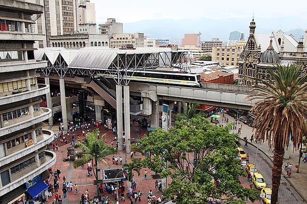 Alrededores de la estación de metro Parque Berrio. 43SNA Medellín, Qué hacer en Medellín.Metro de medellín