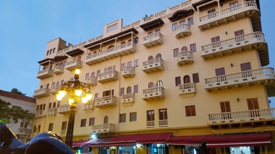 PLAZA SANTO DE DOMINGO, Cartagena - Fotos y Restaurante Opiniones -  Tripadvisor