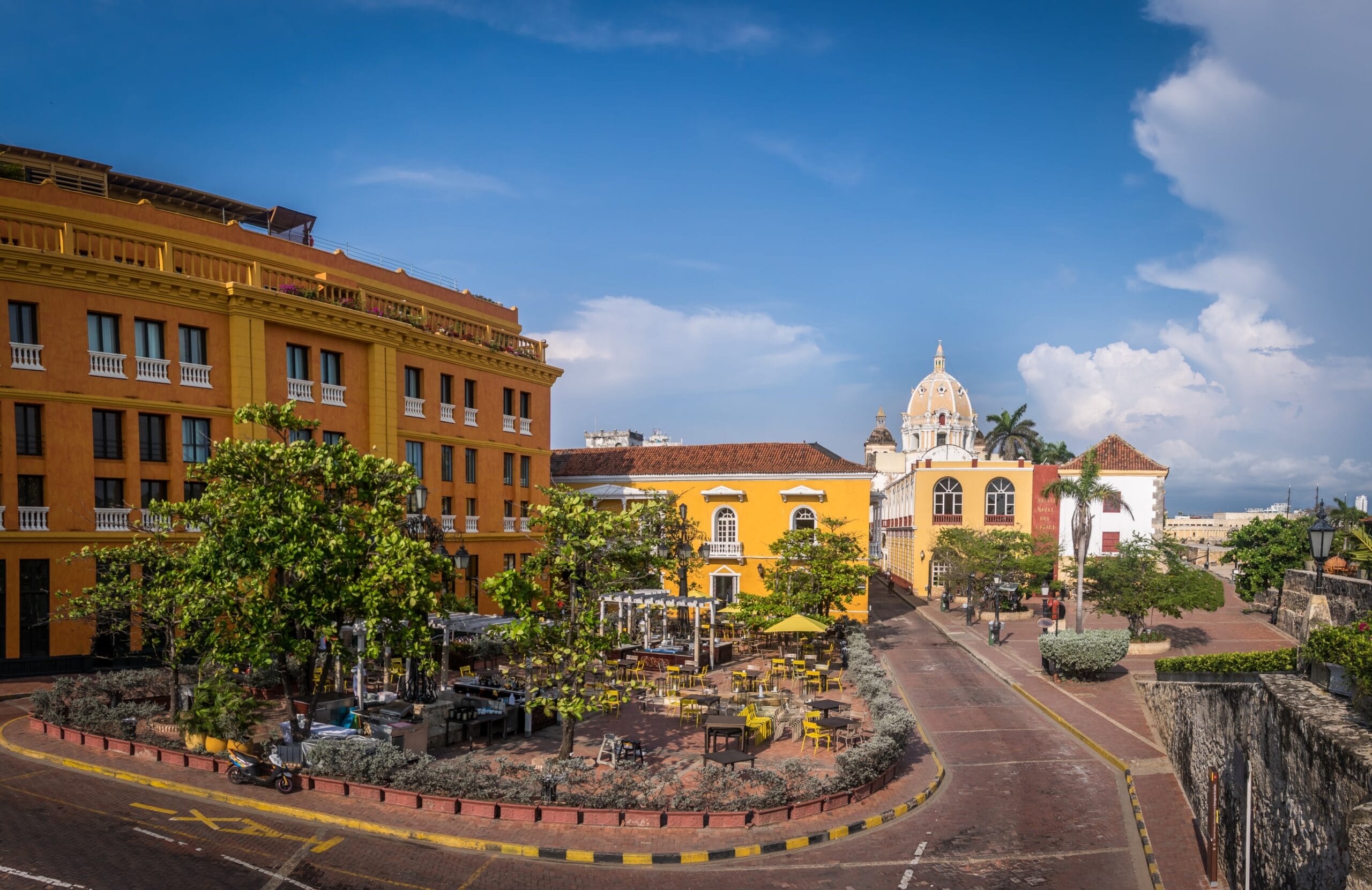 colombia turismo - cosas - islas - monumento nacional - hoteles