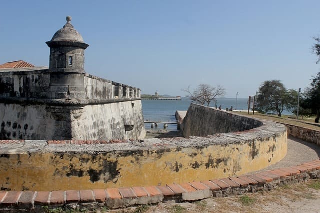 cartagena, colombia, strong military