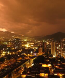 es seguro viajar a colombia-si es seguro